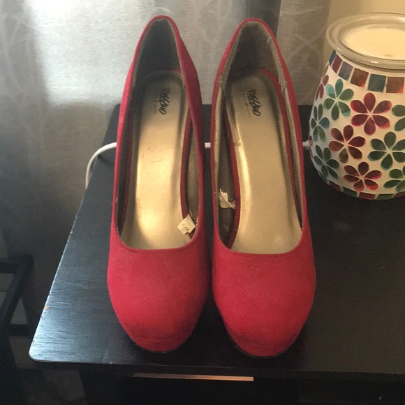 Platform heels - Picture 3 of 3